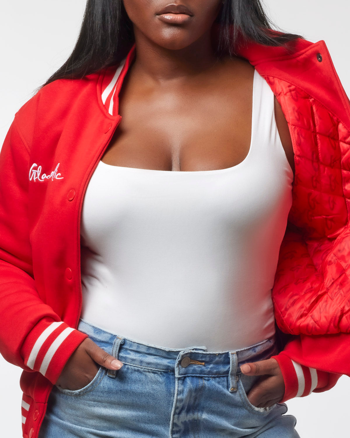 ESSENTIAL VARSITY JACKET - RED