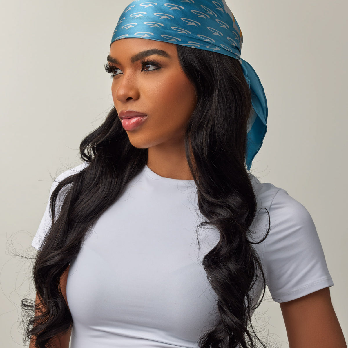 Glam23jan0261bweb_1200x1200_cr