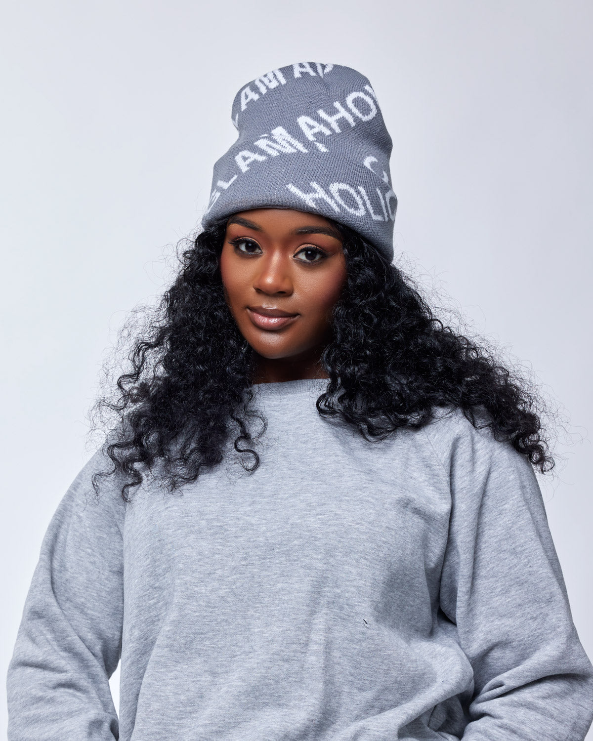 GLAM-AHOLIC LIFESTYLE BEANIE GRAY