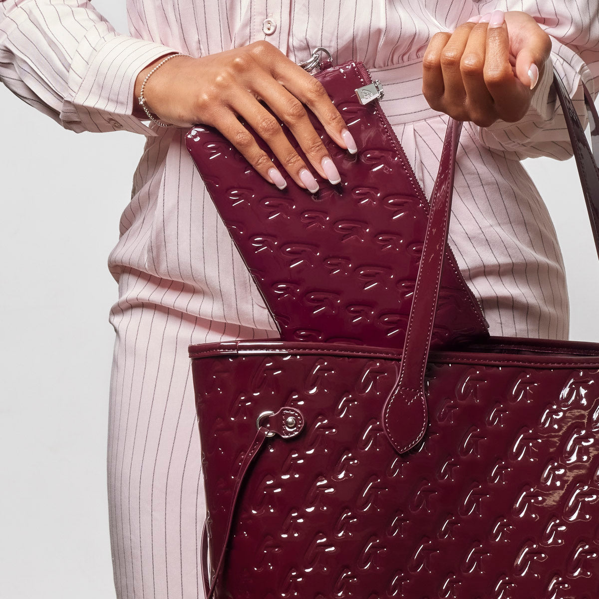 MONOGRAM GLAM TOTE WITH WRISTLET - MIRROR BURGUNDY