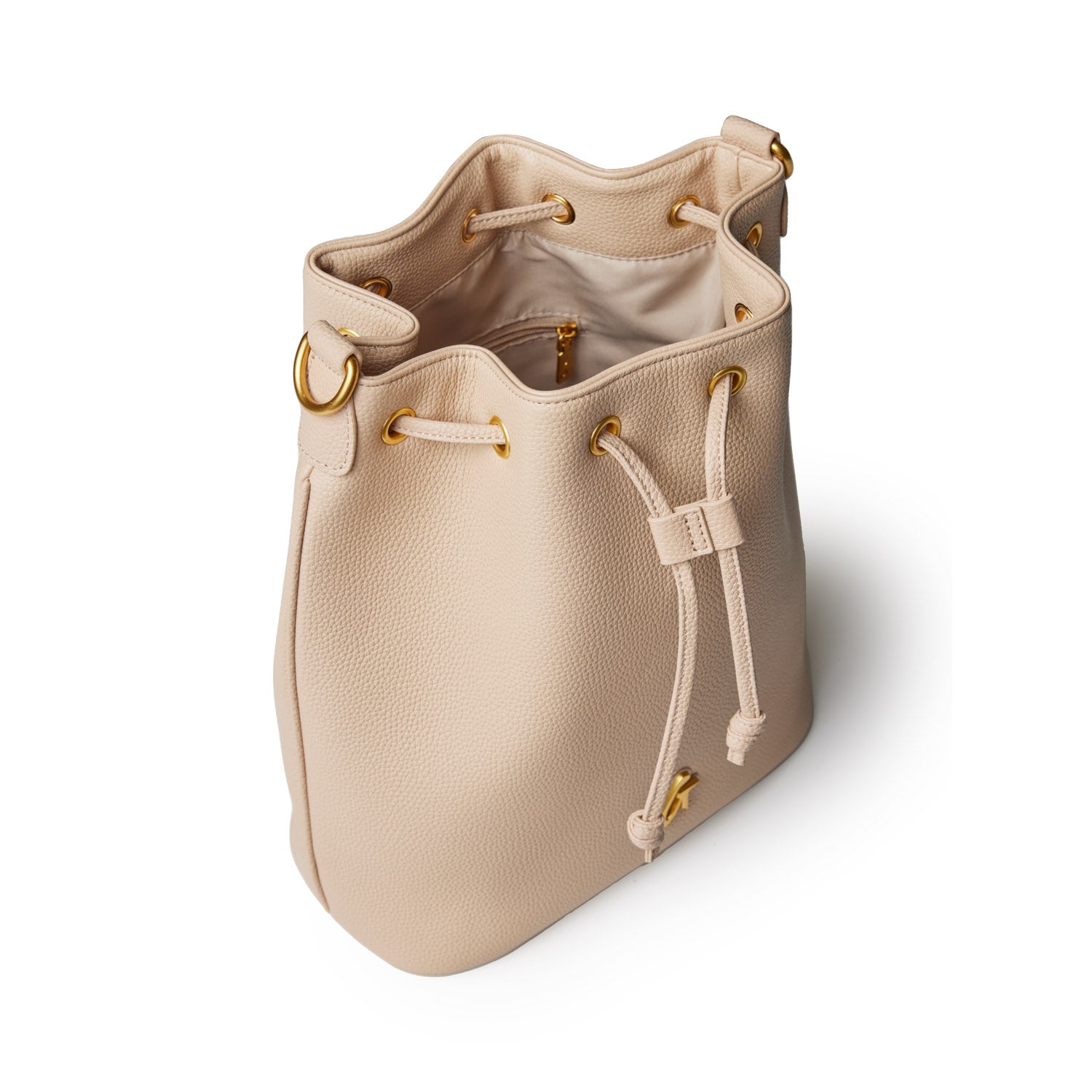 PEBBLE LARGE BUCKET BAG NUDE