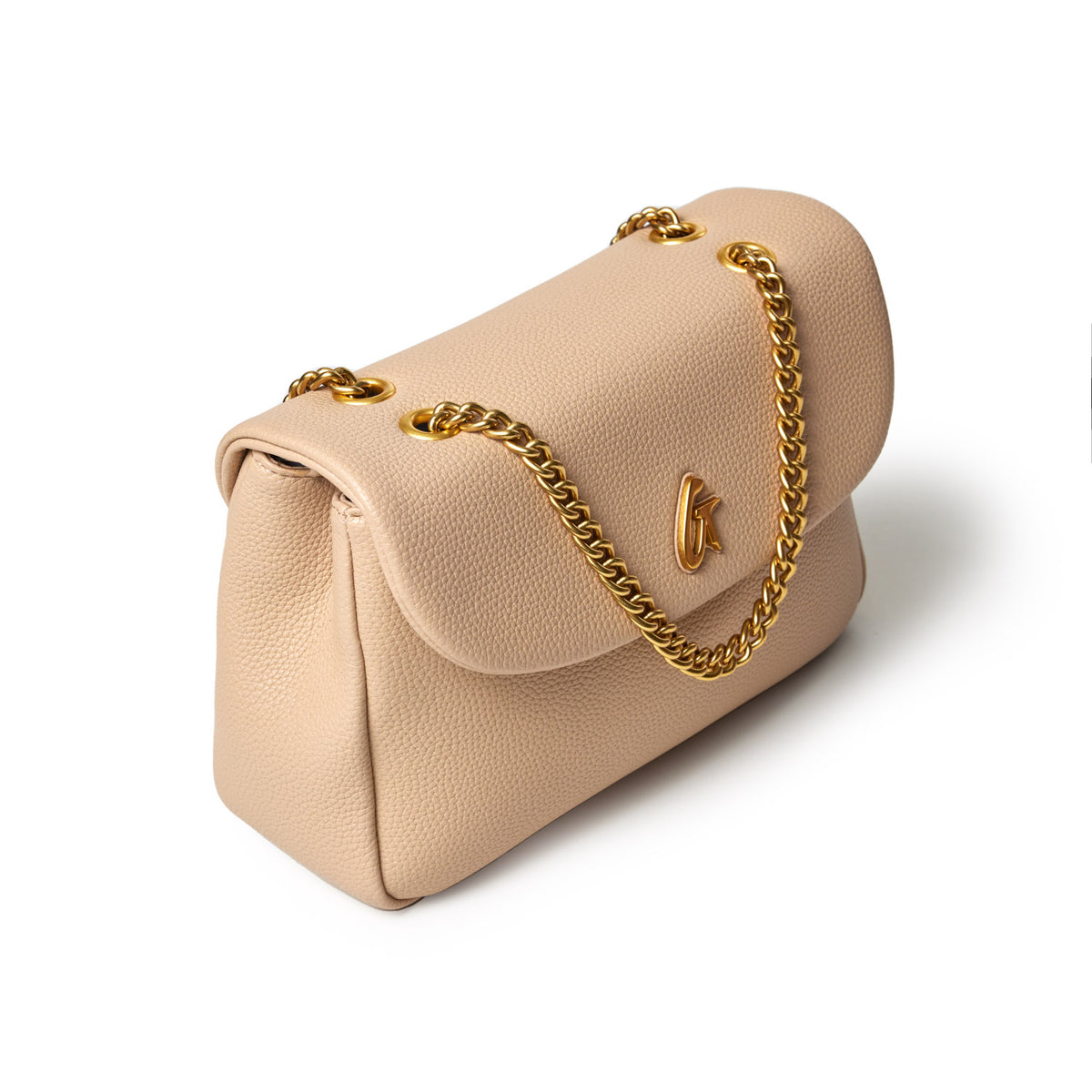 Medium nude pebble flap bag with gold chain strap and logo detail, crafted from textured leather.