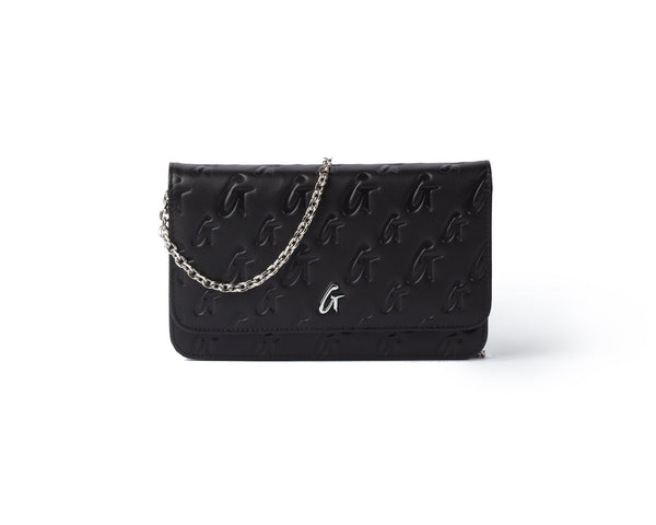 Another cutie landing 8/4 - Lily WOC in monogram $1670. A great addition to  the chain wallet fam 😊 8.1 x 4 x 1.4 chain 51 cm drop